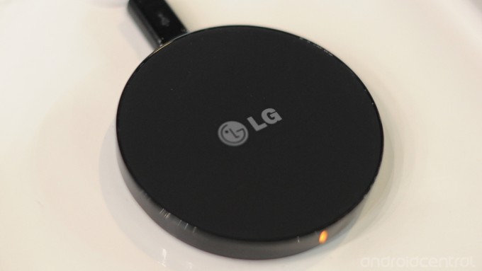 LG WCP-300 – Le plus petit chargeur sans fil du monde