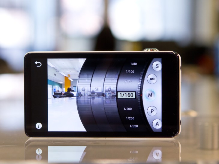 Une nouvelle fuite d’images sur le Galaxy S4 Zoom