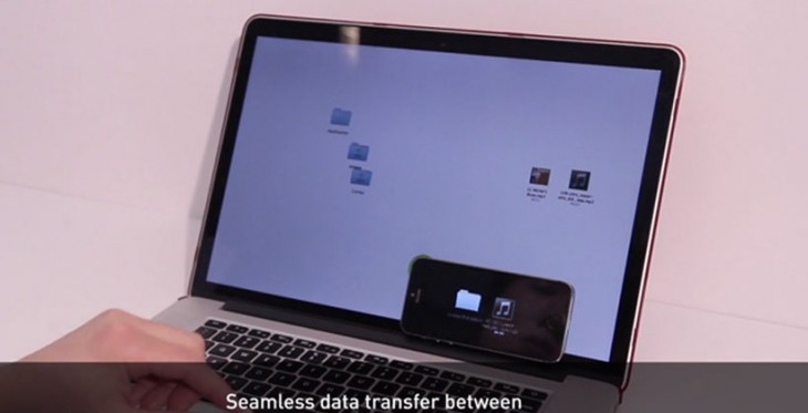 THAW transfère des fichiers du Smartphone au PC par un simple contact de l’écran